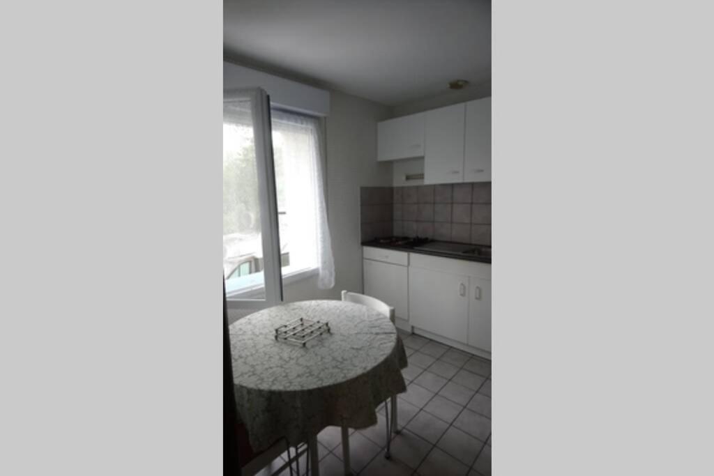 Appartement Chez Fabienne T1 à Le Breuil-sur-Couze Extérieur photo